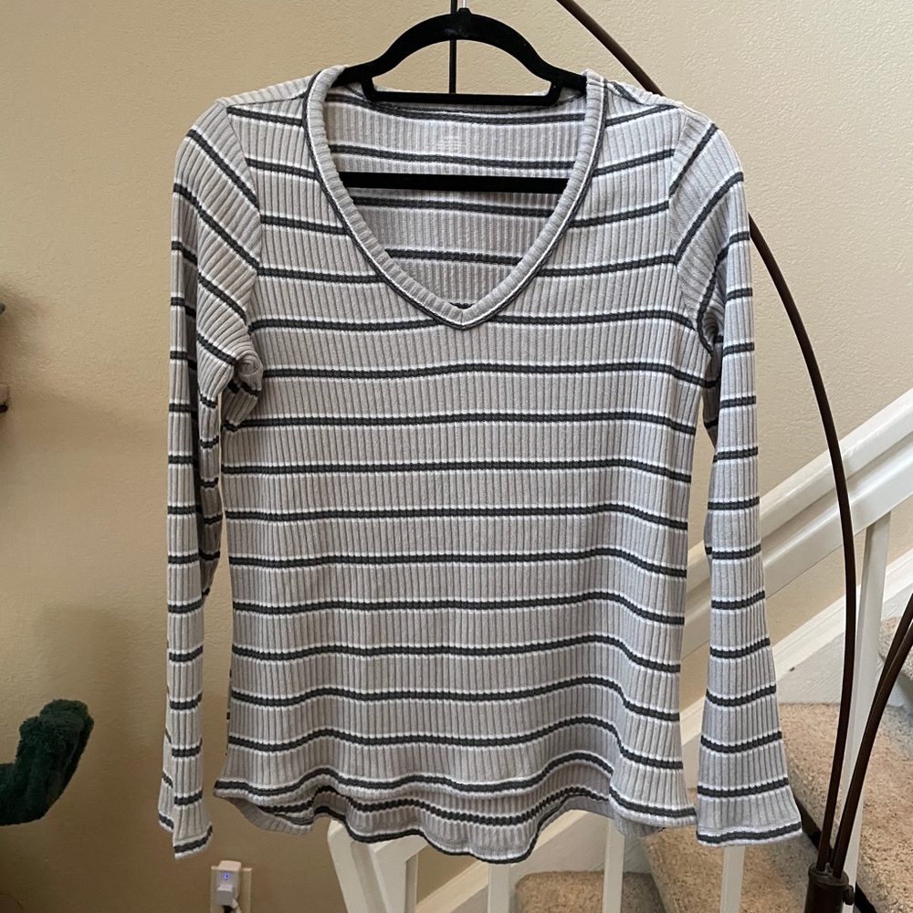 American Eagle tee